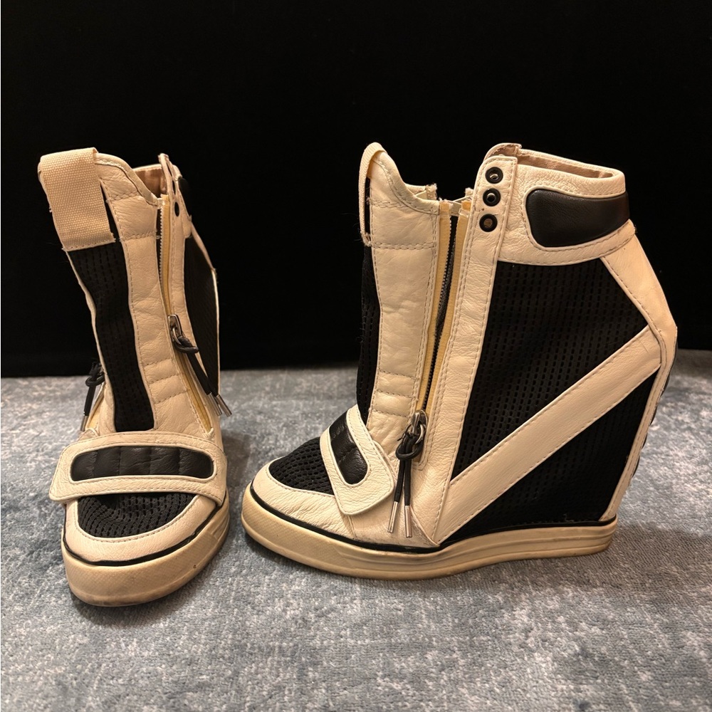 L.A.M.B by Gwen Stefani Nala High Wedge Sneaker